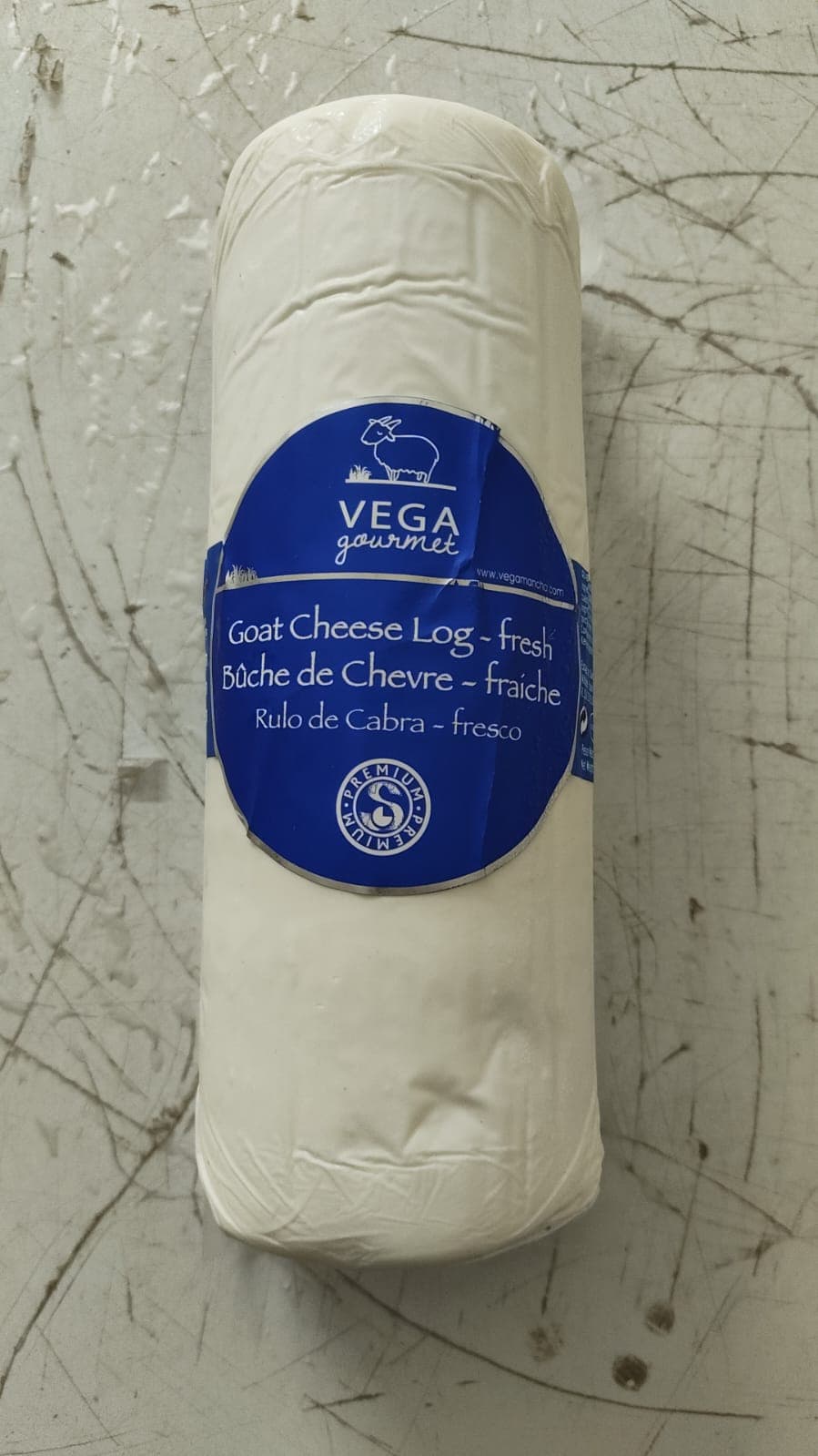 Goat cheese log